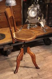 4 Chaises en metal perforé style TOLIX